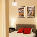 Chic Apartment In Historical City Center